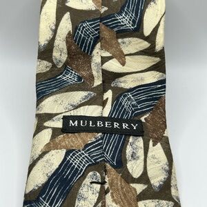Mulberry Abstract Leaf Pattern Tie